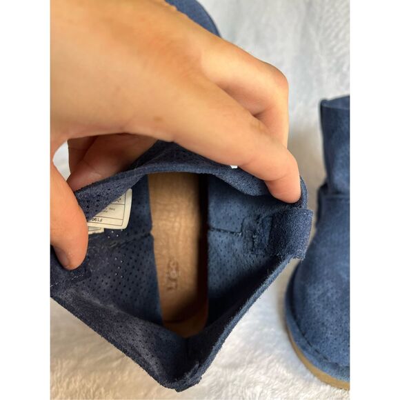 UGG Classic Mini Unlined Perforated Boots – Blue Sz 7 (1016852) - Picture 14 of 16